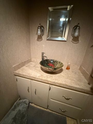 3727 Lyncort Drive, Cortlandville, NY 13045