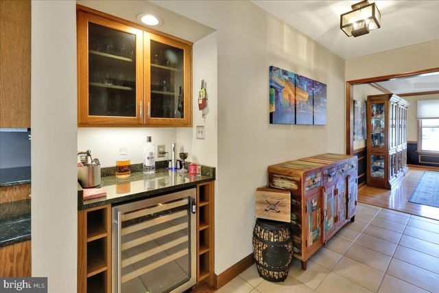 23 LAURA CT, Sinking Spring, PA 19608