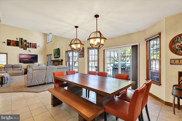 23 LAURA CT, Sinking Spring, PA 19608