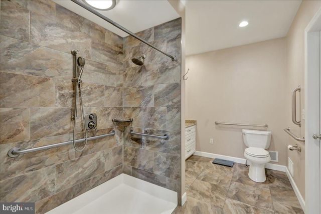 23 LAURA CT, Sinking Spring, PA 19608