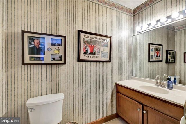 23 LAURA CT, Sinking Spring, PA 19608