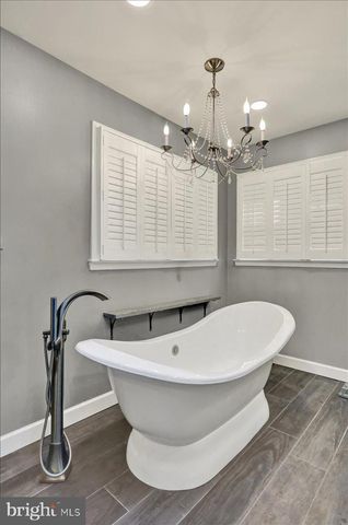 23 LAURA CT, Sinking Spring, PA 19608