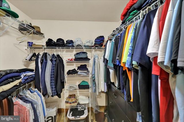 23 LAURA CT, Sinking Spring, PA 19608