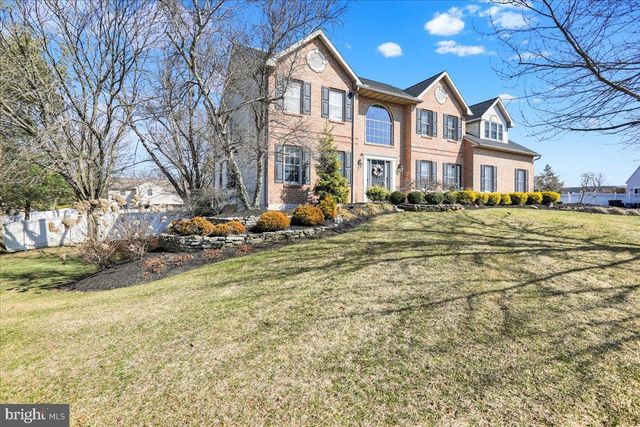 23 LAURA CT, Sinking Spring, PA 19608