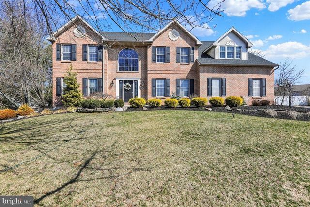 23 LAURA CT, Sinking Spring, PA 19608