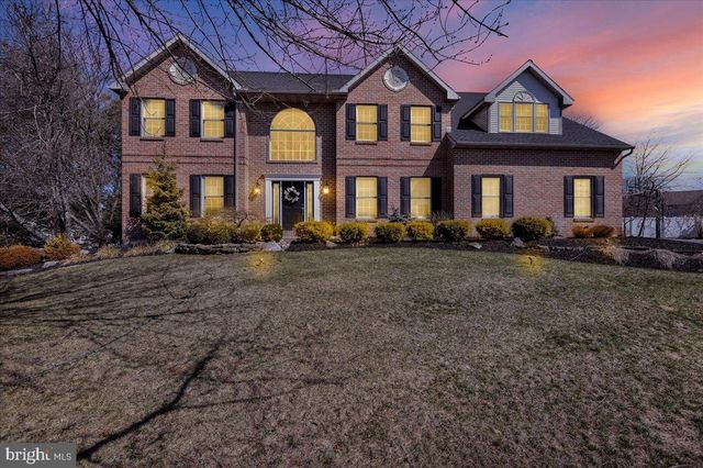 23 LAURA CT, Sinking Spring, PA 19608