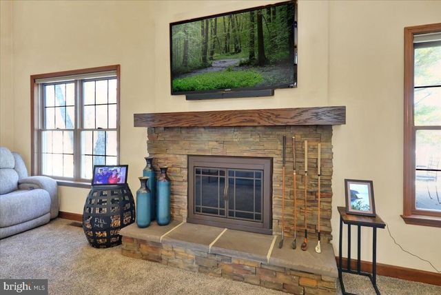 23 LAURA CT, Sinking Spring, PA 19608