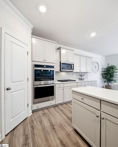 530 Fox Run Trail, Woodruff, SC 29388