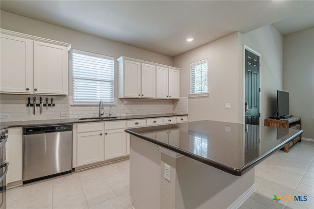 128 Lafitte Drive 102, San Marcos, TX 78666