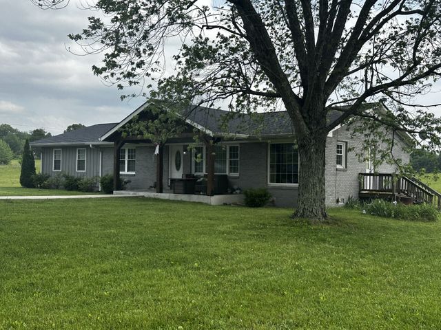 9 Caldwell Rd, Summertown, TN 38483