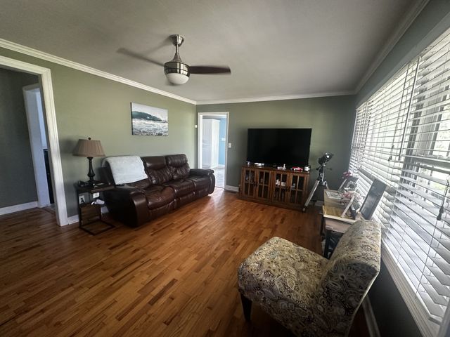 9 Caldwell Rd, Summertown, TN 38483