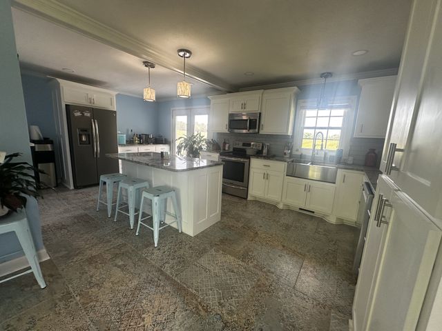 9 Caldwell Rd, Summertown, TN 38483