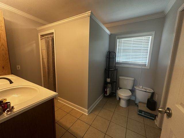 9 Caldwell Rd, Summertown, TN 38483