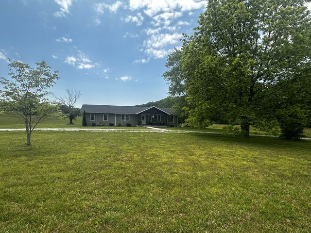 9 Caldwell Rd, Summertown, TN 38483