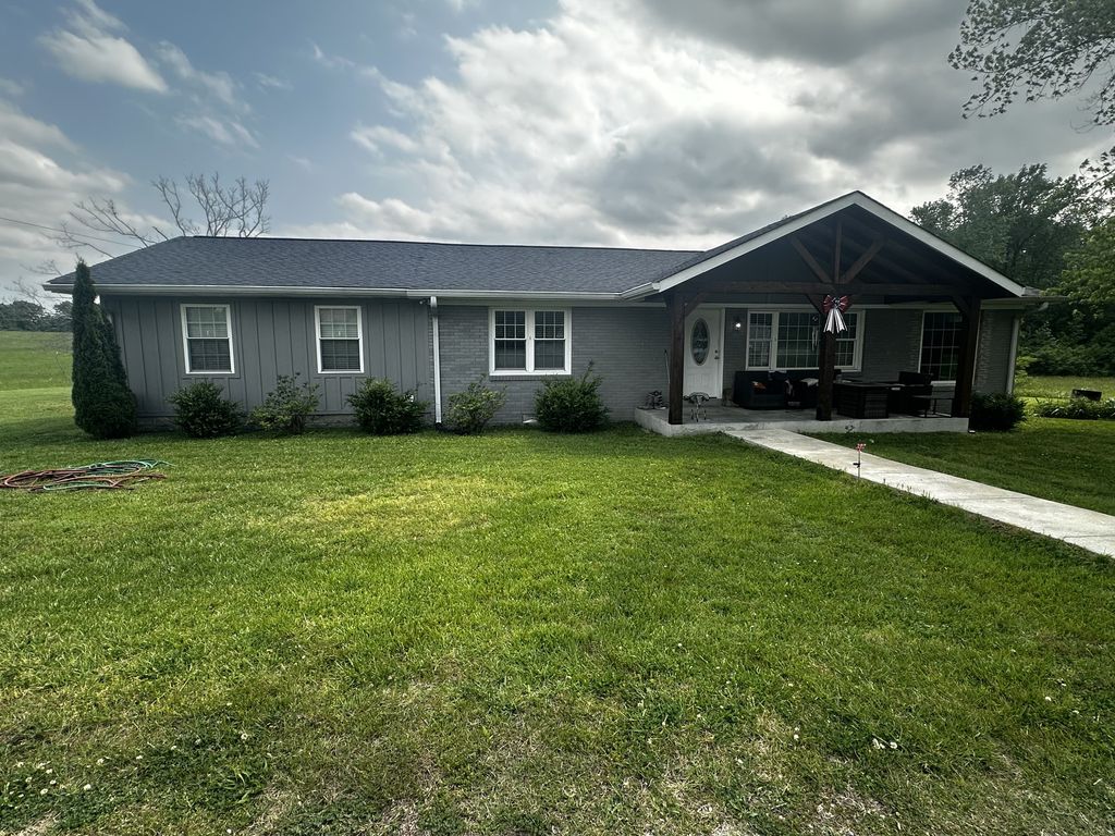 9 Caldwell Rd, Summertown, TN 38483