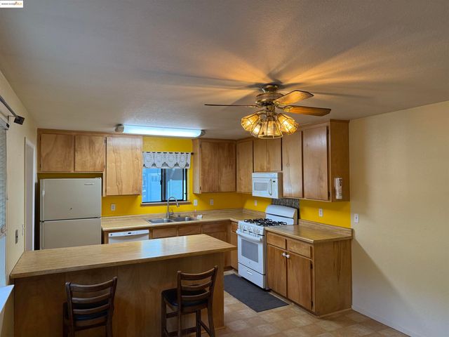 20767 Ferretti, Groveland, CA 95321