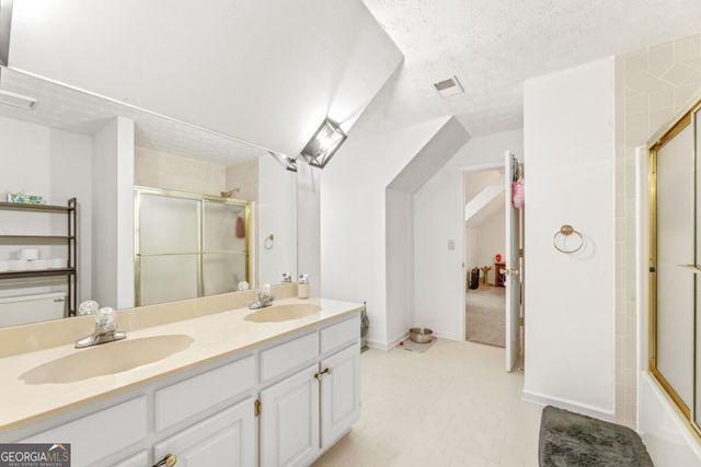 3906 Laurens Lane, Snellville, GA 30039
