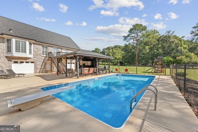 3906 Laurens Lane, Snellville, GA 30039