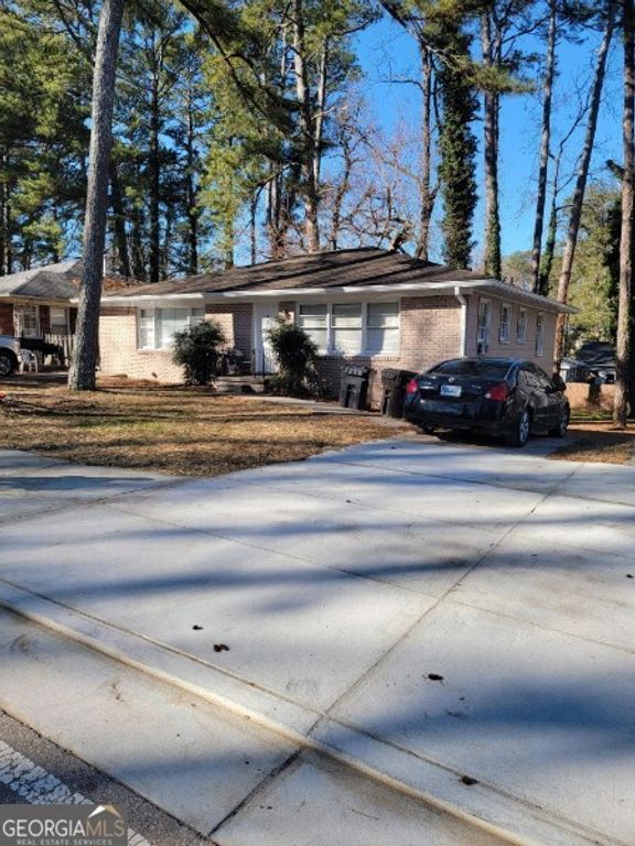 2907 Sylvan Road, East Point, GA 30344