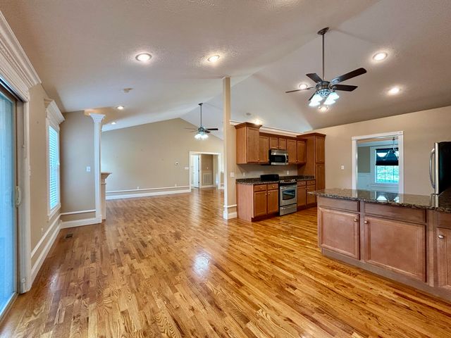 568 White Tail Run Drive, Somerset, KY 42503