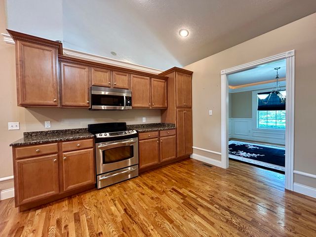 568 White Tail Run Drive, Somerset, KY 42503
