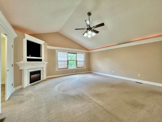 568 White Tail Run Drive, Somerset, KY 42503