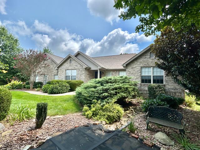 568 White Tail Run Drive, Somerset, KY 42503