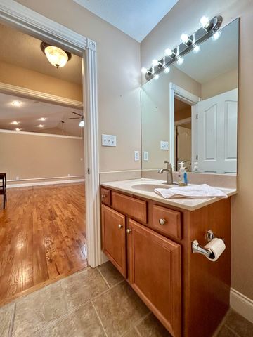 568 White Tail Run Drive, Somerset, KY 42503