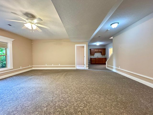 568 White Tail Run Drive, Somerset, KY 42503