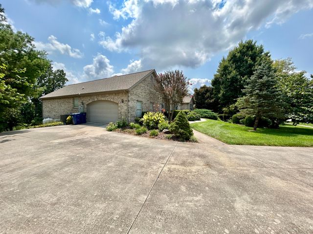 568 White Tail Run Drive, Somerset, KY 42503