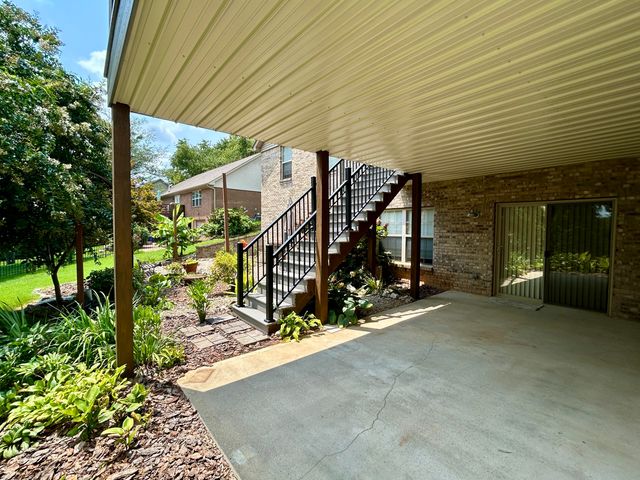 568 White Tail Run Drive, Somerset, KY 42503