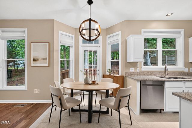 1906 Dunwick Court, Apex, NC 27523