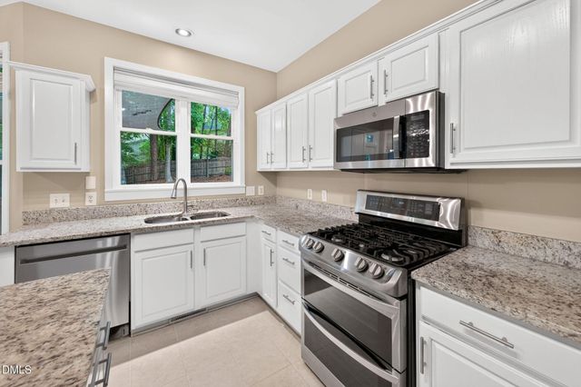 1906 Dunwick Court, Apex, NC 27523