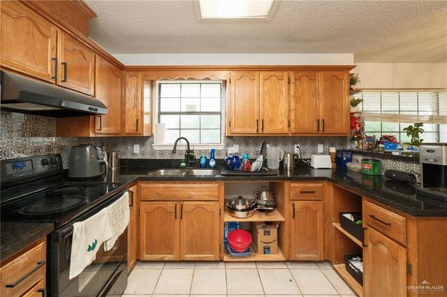 4620 Villa Madrid Avenue, Brownsville, TX 78521
