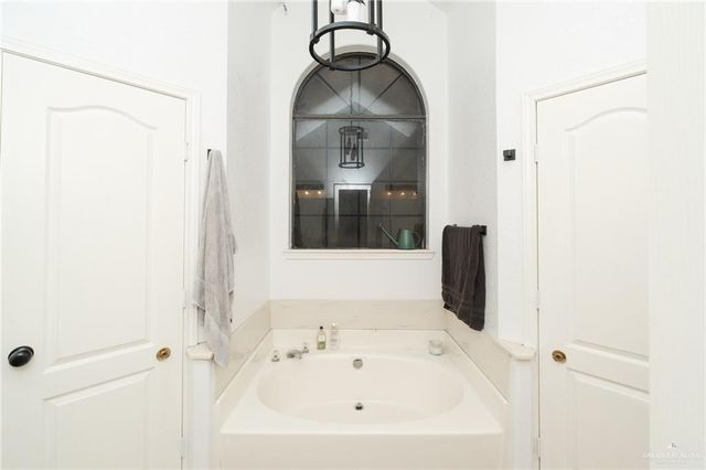 4620 Villa Madrid Avenue, Brownsville, TX 78521