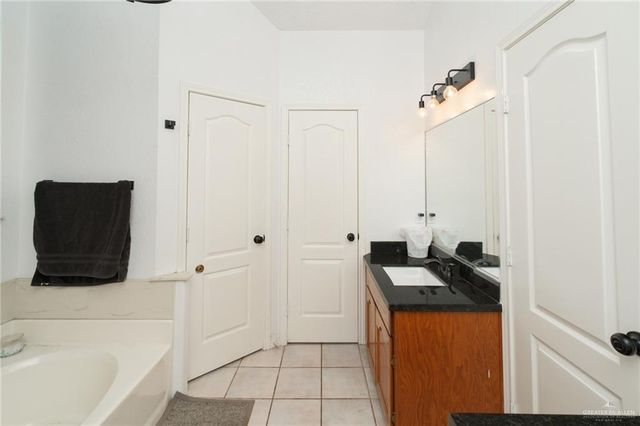 4620 Villa Madrid Avenue, Brownsville, TX 78521