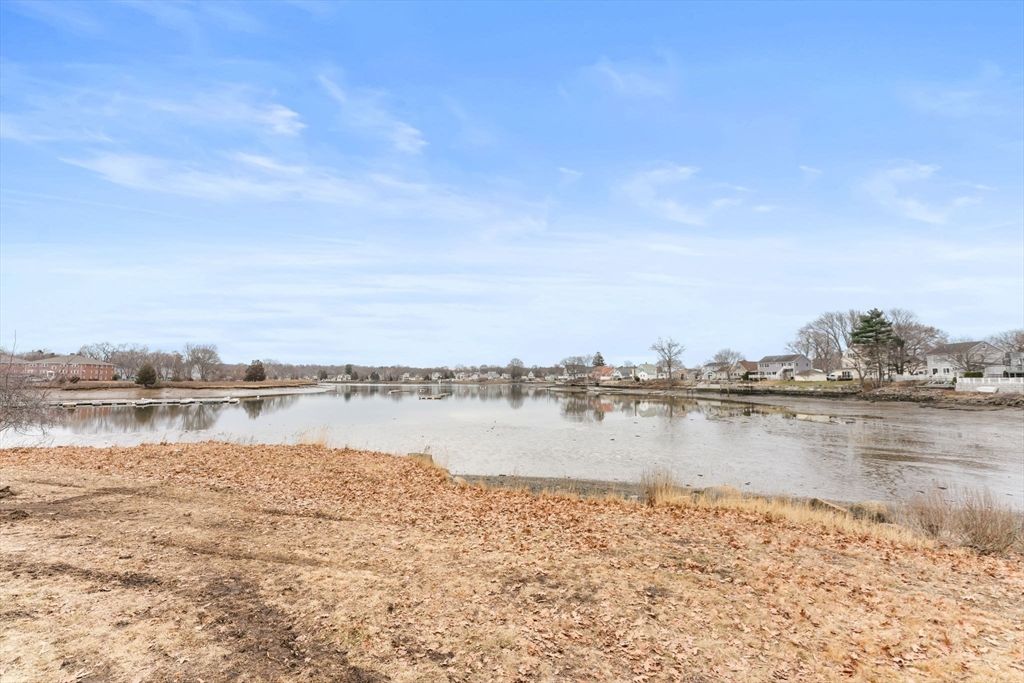 96 Water St, Danvers, MA 01923