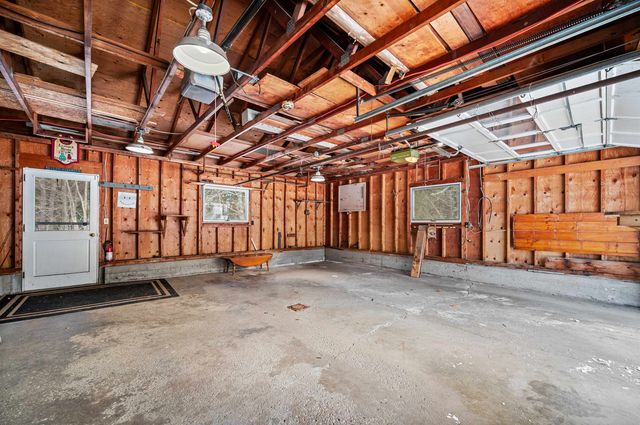 1718 Paine Turnpike, Berlin, VT 05602