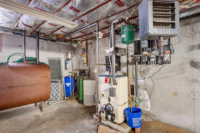 1718 Paine Turnpike, Berlin, VT 05602