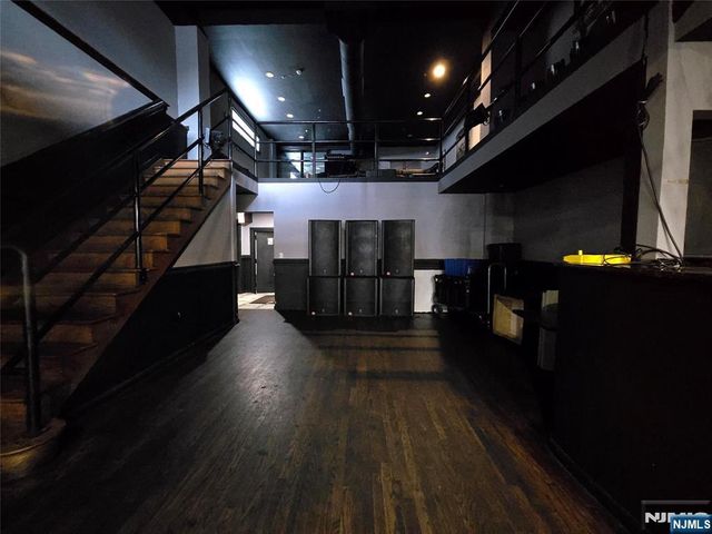 415-417 Halsey Street, Newark, NJ 07102