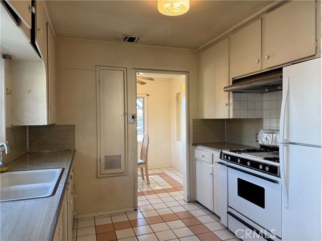 9255 Rio Dell St, Rosemead, CA 91770