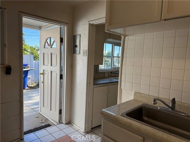 9255 Rio Dell St, Rosemead, CA 91770