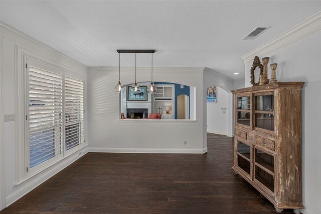 2204 Castle View Road, Mansfield, TX 76063