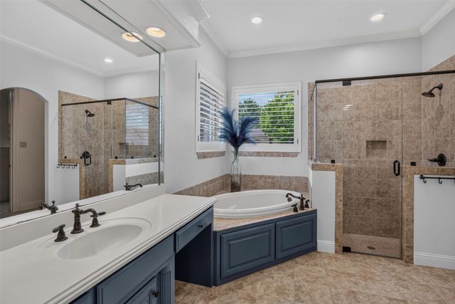 2204 Castle View Road, Mansfield, TX 76063