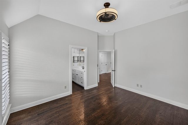 2204 Castle View Road, Mansfield, TX 76063