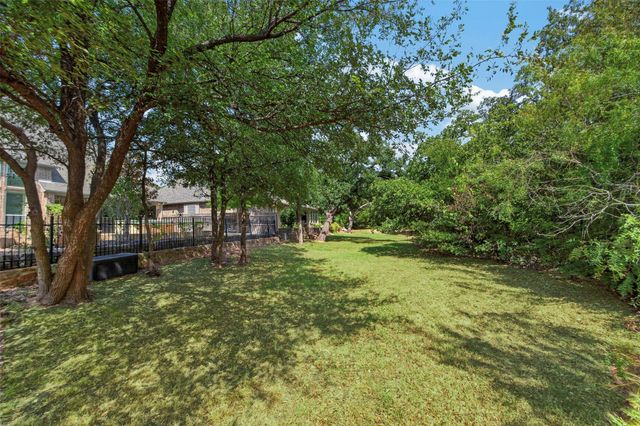 2204 Castle View Road, Mansfield, TX 76063
