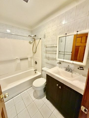 7 Parmenter 1, Boston, MA 02113