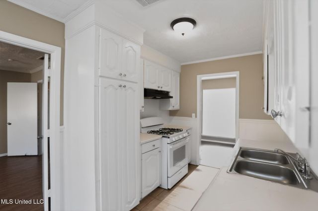 6603 Lyndon B Johnson Drive, Jackson, MS 39213