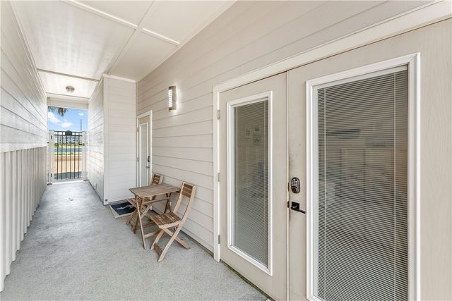 2821 S 11th St 101, Port Aransas, TX 78373