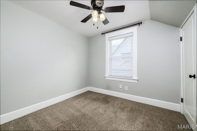 7242 Moller Avenue, Maplewood, MO 63143